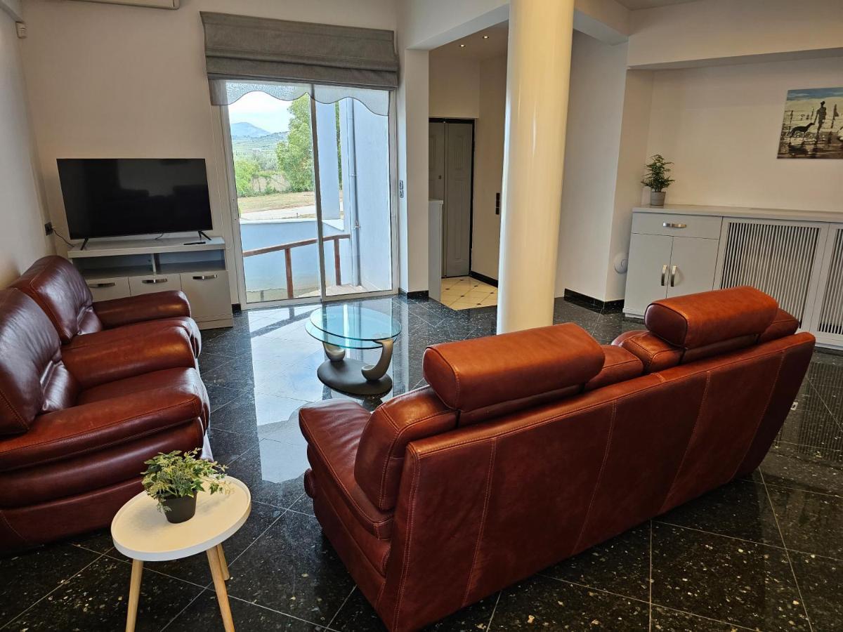 Villa Dennis Vrahati Extérieur photo
