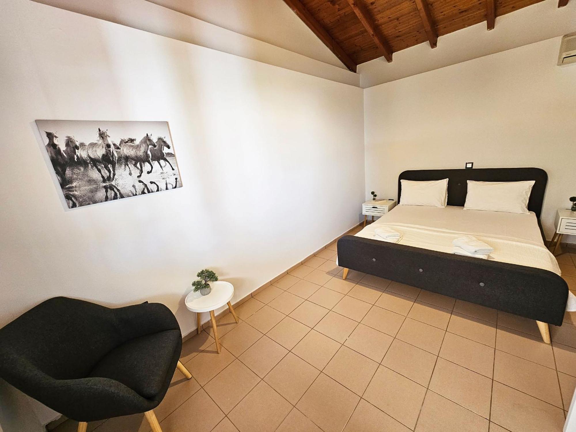 Villa Dennis Vrahati Extérieur photo